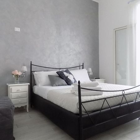 1 Amore Romantica Casa Centrale, Silenziosa Ristrutturata Neapol Exteriér fotografie