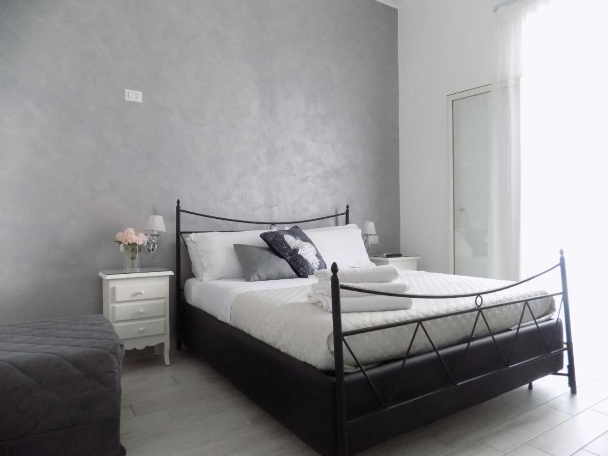 1 Amore Romantica Casa Centrale, Silenziosa Ristrutturata Neapol Exteriér fotografie